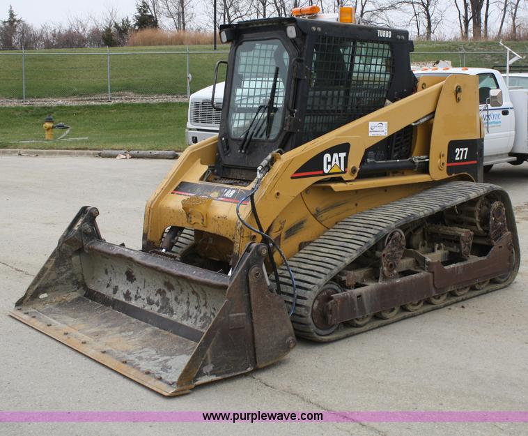 image for item A6555 2003 Caterpillar 277 skid steer