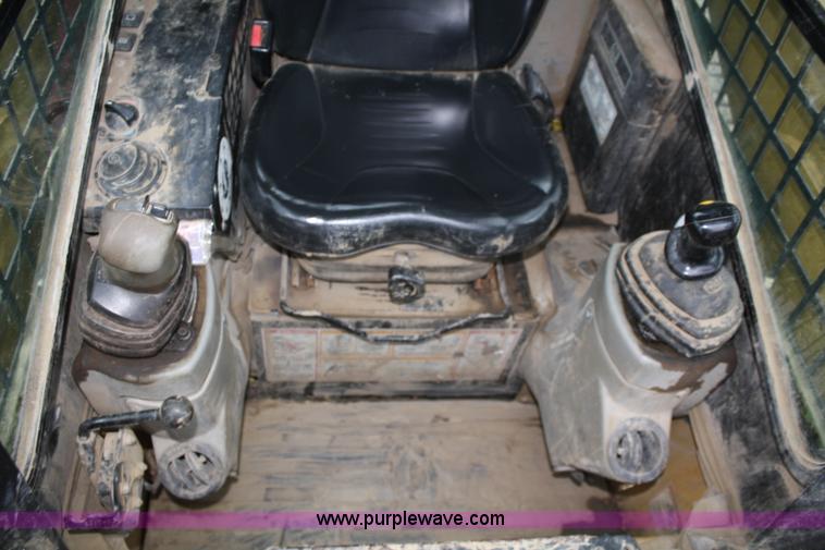 image for item A6555 2003 Caterpillar 277 skid steer