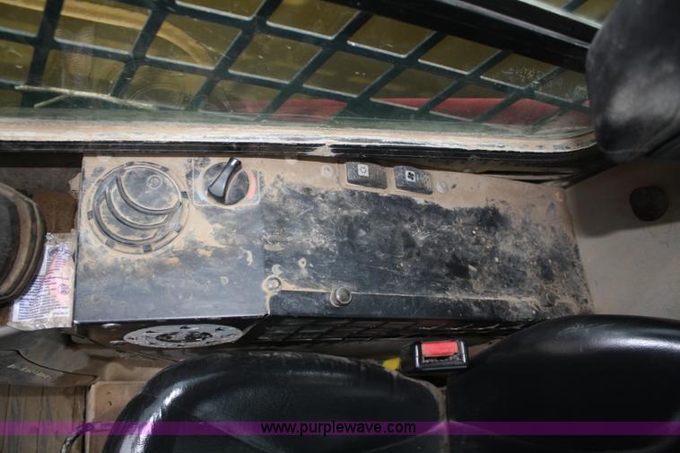 image for item A6555 2003 Caterpillar 277 skid steer