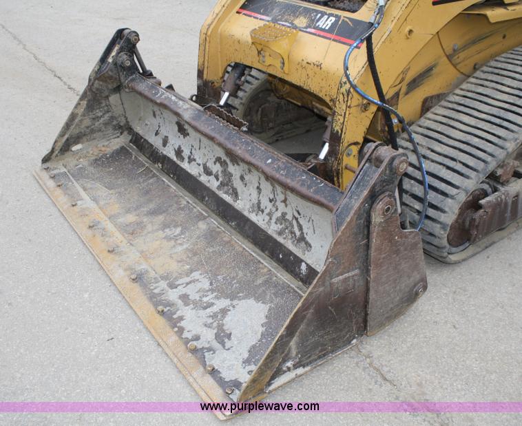 image for item A6555 2003 Caterpillar 277 skid steer