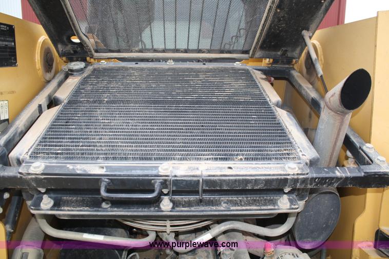 image for item A6555 2003 Caterpillar 277 skid steer