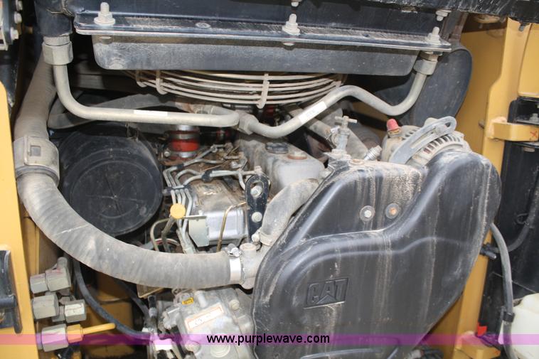 image for item A6555 2003 Caterpillar 277 skid steer