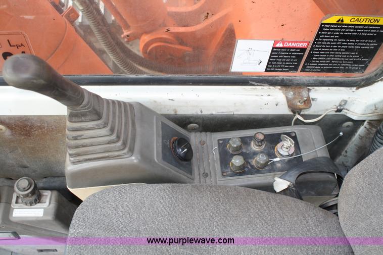 image for item A6577 1998 Daewoo Solar SL330-III excavator