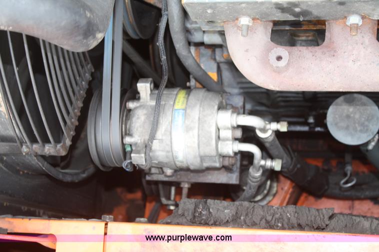 image for item A6577 1998 Daewoo Solar SL330-III excavator