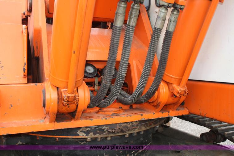 image for item A6577 1998 Daewoo Solar SL330-III excavator