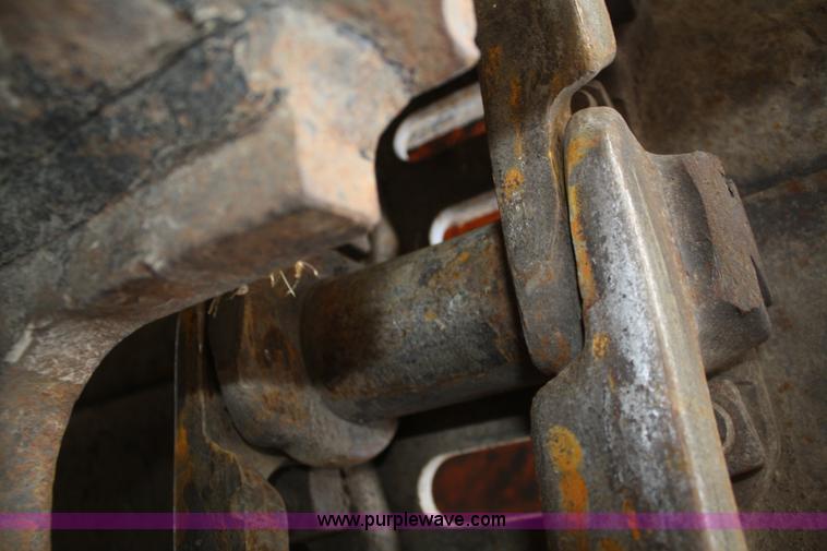 image for item A6577 1998 Daewoo Solar SL330-III excavator