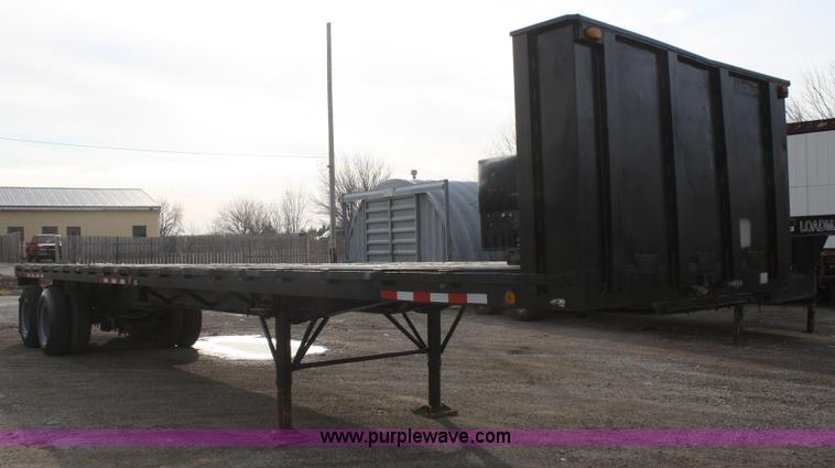 image for item A6578 1978 Miller 40' flatbed trailer