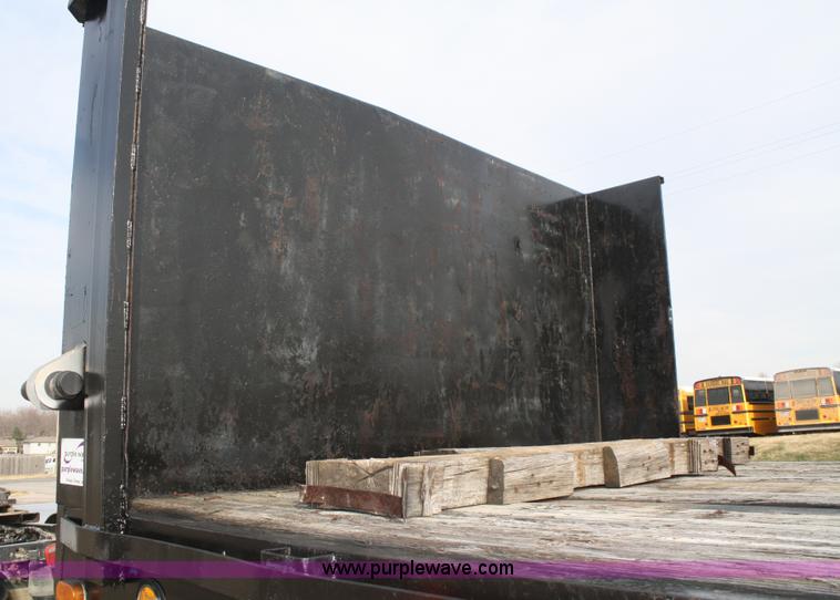 image for item A6578 1978 Miller 40' flatbed trailer