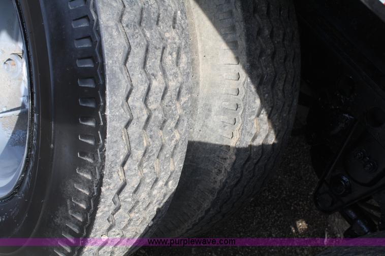 image for item A6578 1978 Miller 40' flatbed trailer