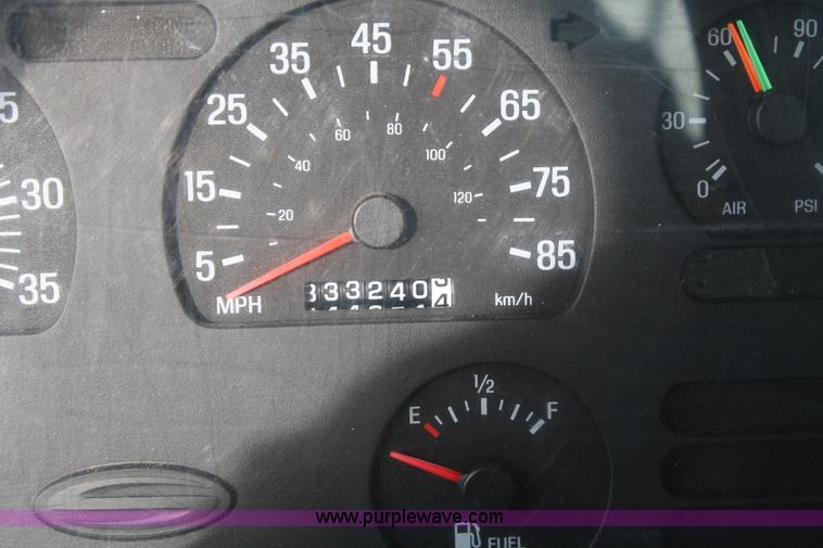 image for item A6579 2001 Sterling A9500 semi truck