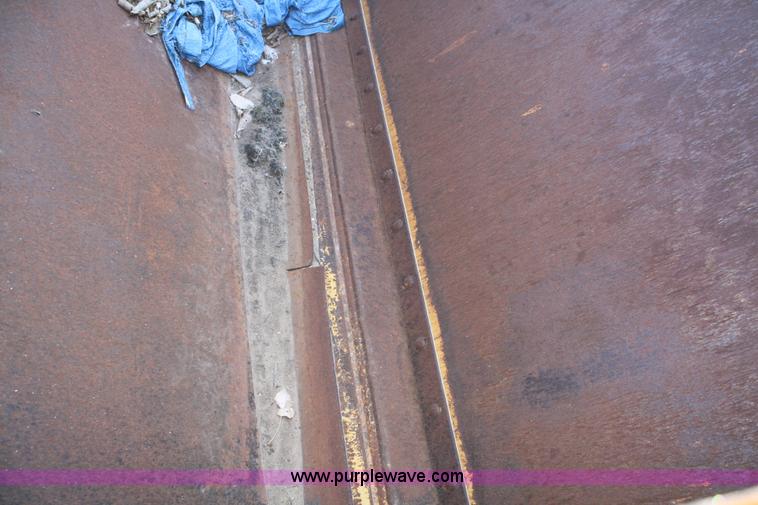 image for item A6589 1997 Icon CEM15 hydraulic pull scraper