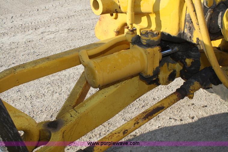 image for item A6590 1971 Caterpillar 14E motor grader