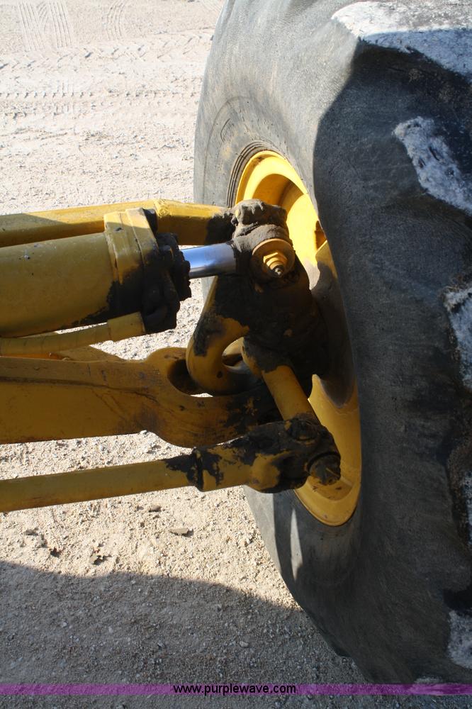 image for item A6590 1971 Caterpillar 14E motor grader