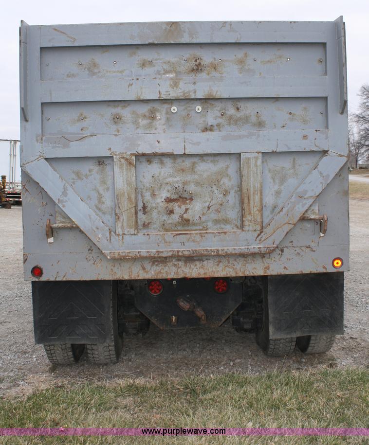 image for item A6591 1978 Mack dump truck