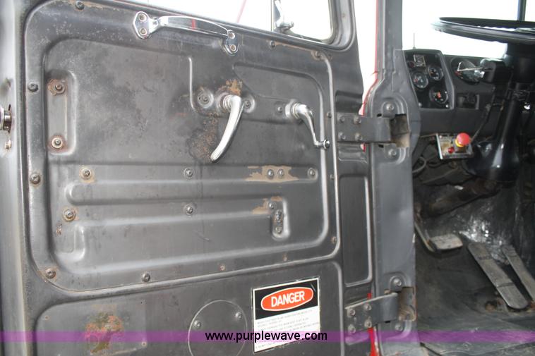 image for item A6591 1978 Mack dump truck