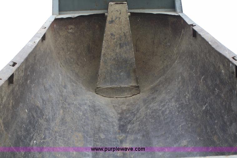 image for item A6591 1978 Mack dump truck