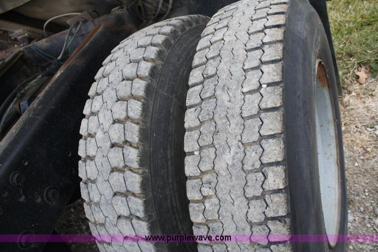 image for item A6591 1978 Mack dump truck