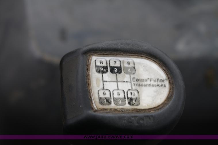 image for item A6599 1995 Ford L9000 flatbed truck