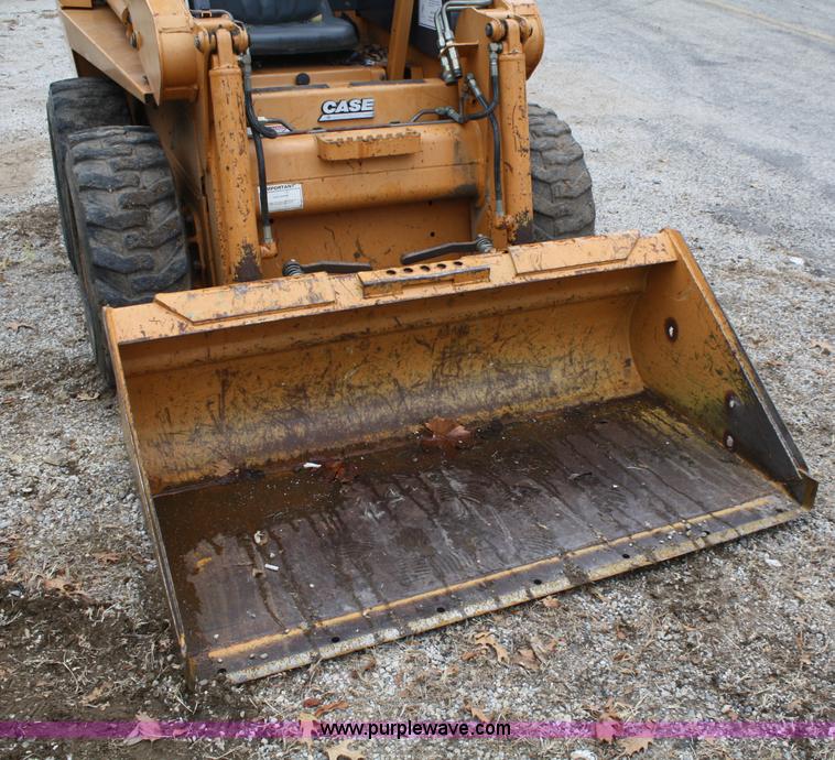 image for item A6601 2000 Case 1840 skid steer