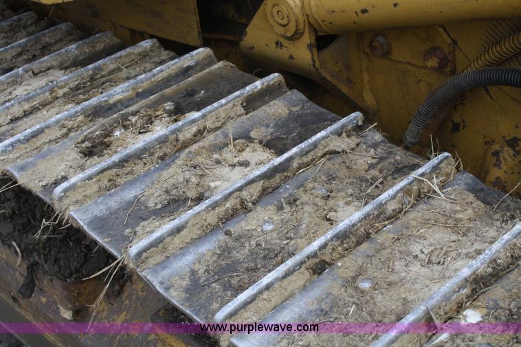 image for item A6602 1995 Caterpillar D3C Series III dozer