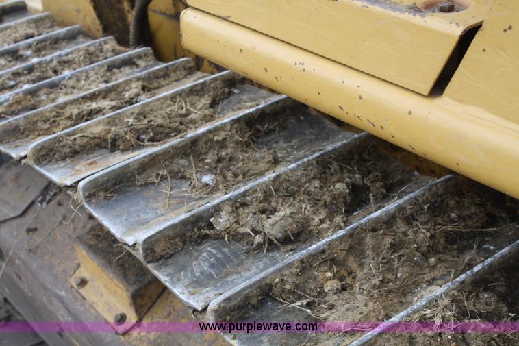 image for item A6602 1995 Caterpillar D3C Series III dozer
