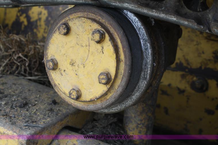 image for item A6602 1995 Caterpillar D3C Series III dozer