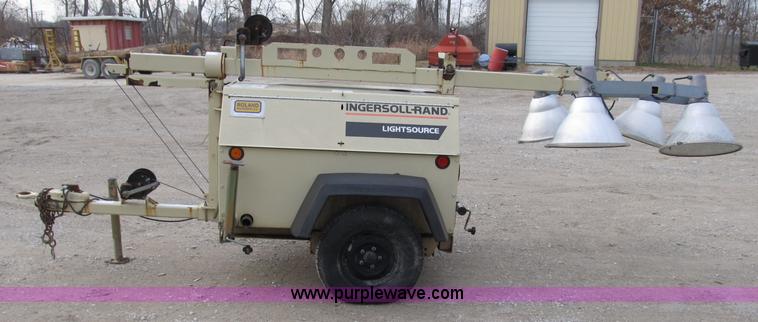 image for item B2554 1998 Ingersoll Rand Lightsource portable light tower