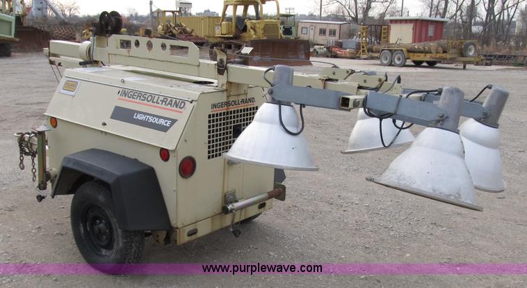 image for item B2554 1998 Ingersoll Rand Lightsource portable light tower