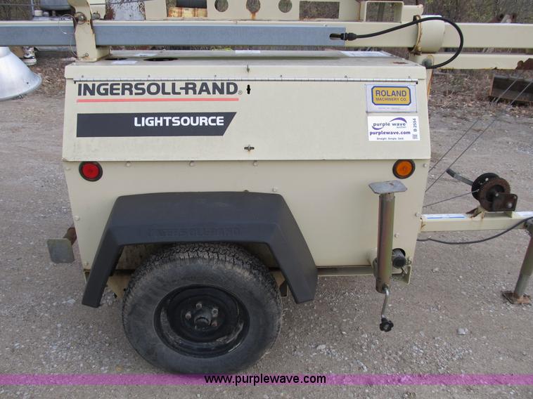 image for item B2554 1998 Ingersoll Rand Lightsource portable light tower