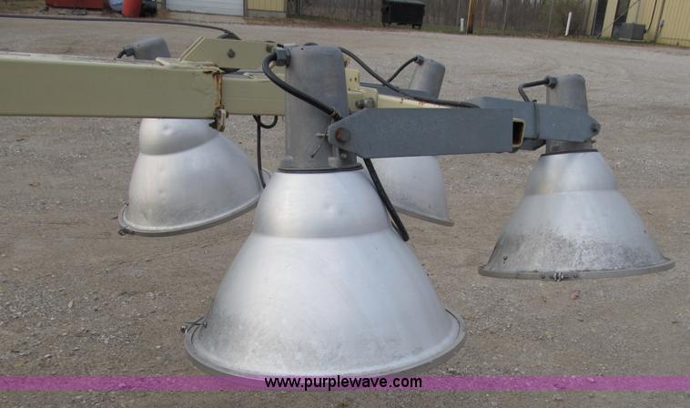 image for item B2554 1998 Ingersoll Rand Lightsource portable light tower