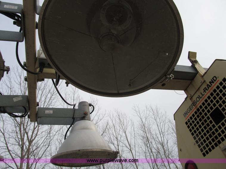 image for item B2554 1998 Ingersoll Rand Lightsource portable light tower