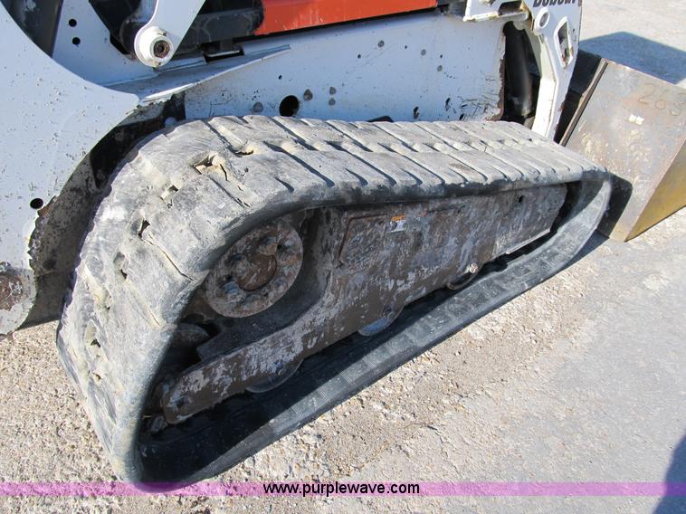 image for item B2555 2005 Bobcat T190 Turbo track skid steer