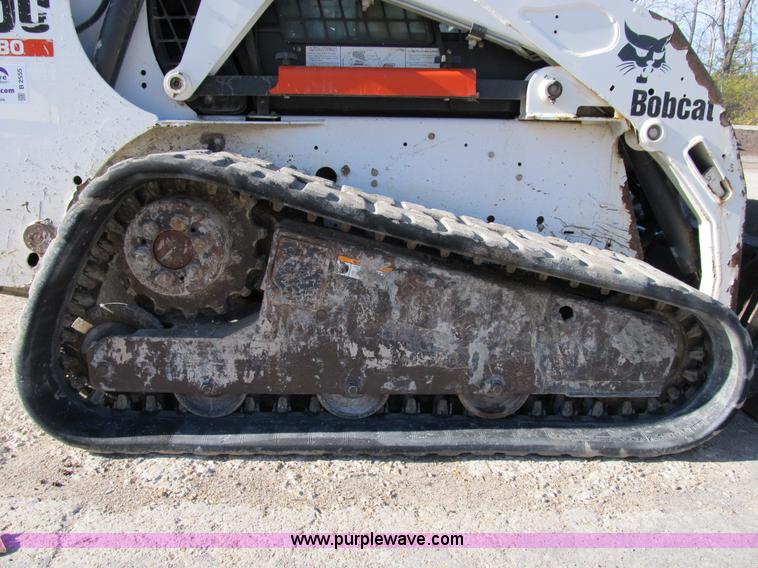 image for item B2555 2005 Bobcat T190 Turbo track skid steer