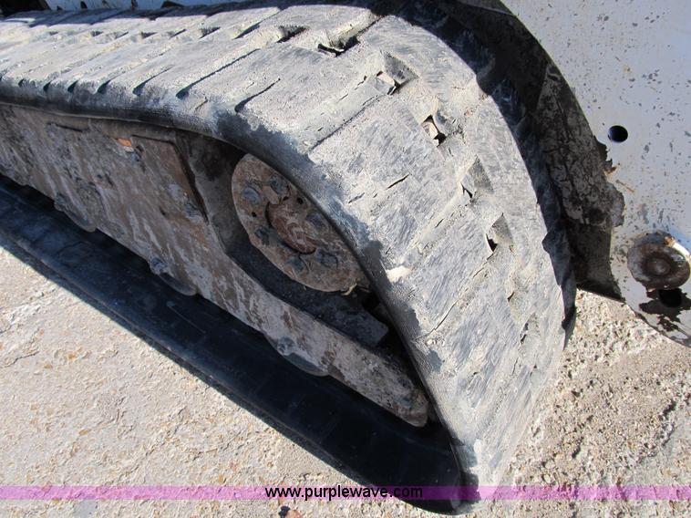 image for item B2555 2005 Bobcat T190 Turbo track skid steer