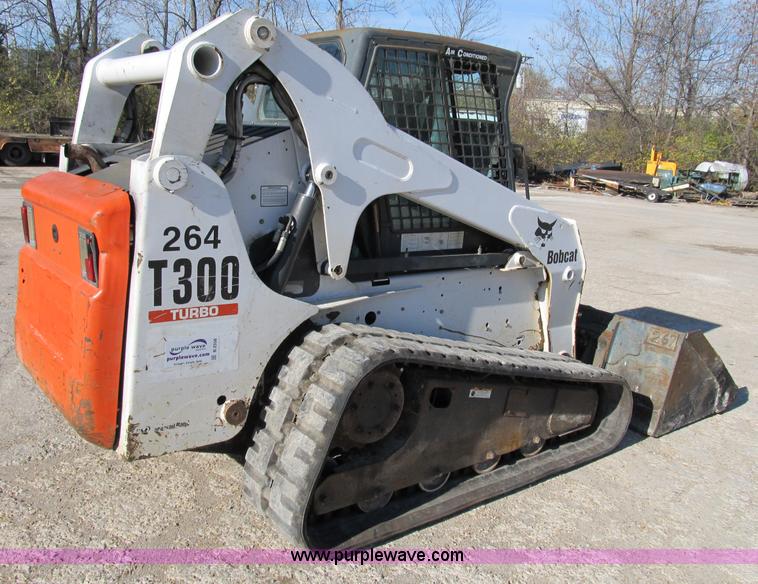 image for item B2556 2004 Bobcat T300 Turbo track skid steer
