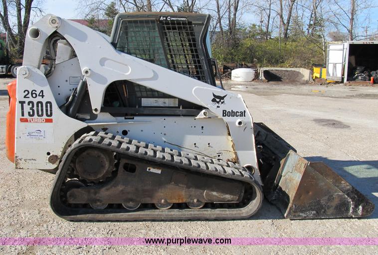 image for item B2556 2004 Bobcat T300 Turbo track skid steer