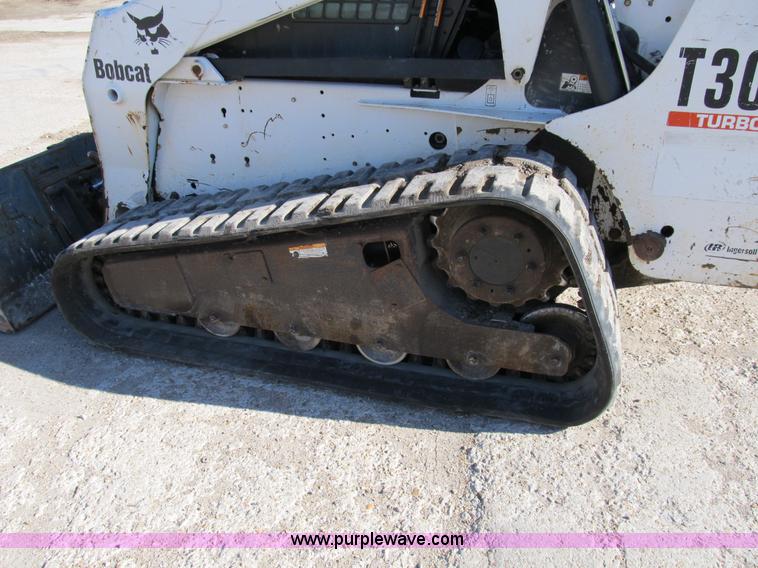 image for item B2556 2004 Bobcat T300 Turbo track skid steer