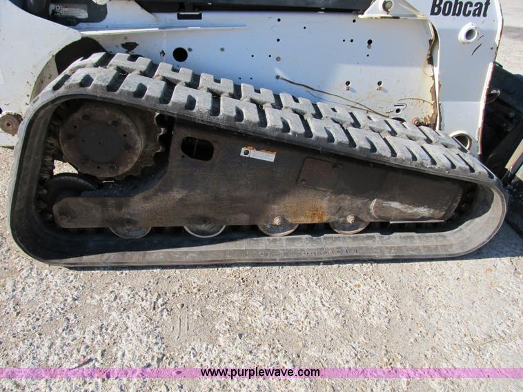 image for item B2556 2004 Bobcat T300 Turbo track skid steer