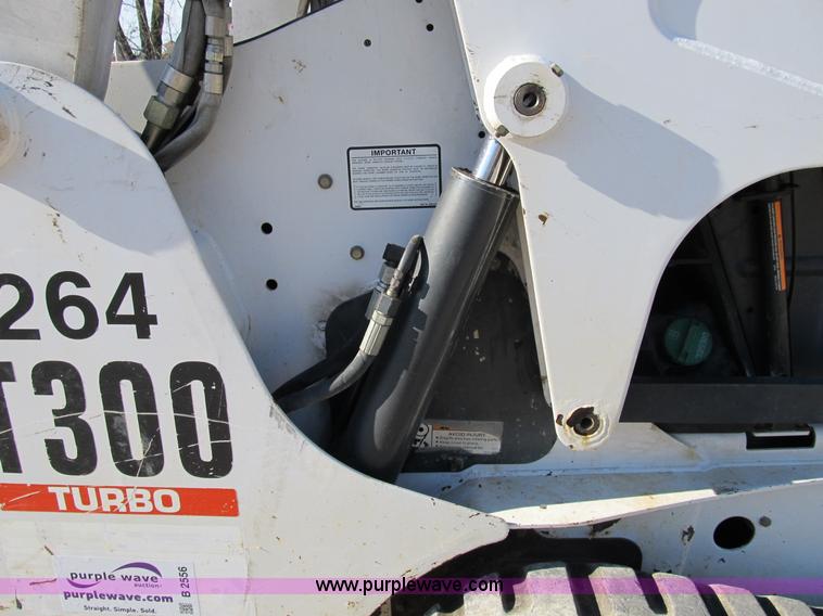 image for item B2556 2004 Bobcat T300 Turbo track skid steer