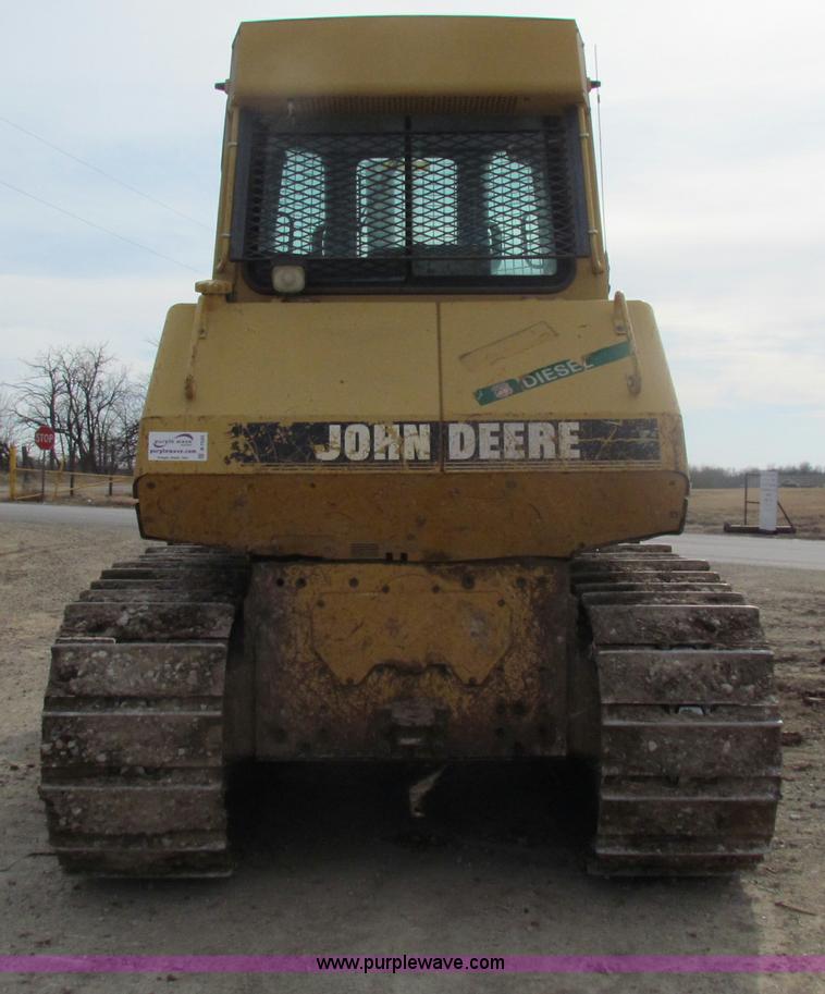 image for item B7035 1998 John Deere 850C dozer