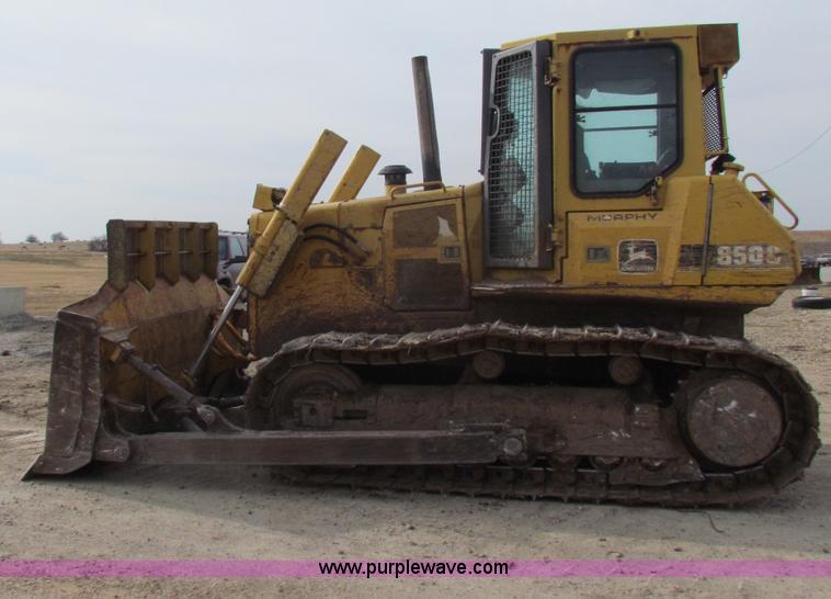 image for item B7035 1998 John Deere 850C dozer
