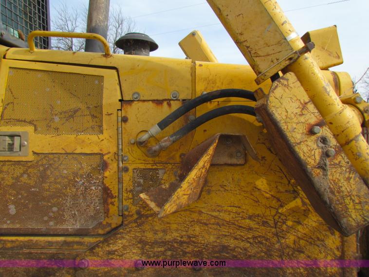 image for item B7035 1998 John Deere 850C dozer