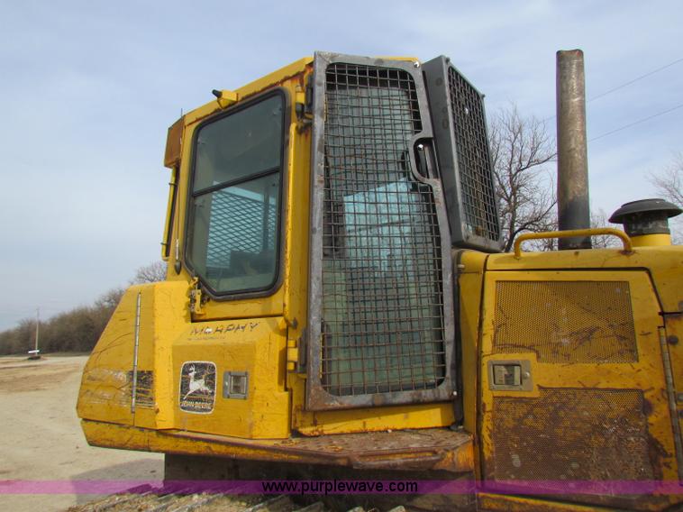 image for item B7035 1998 John Deere 850C dozer