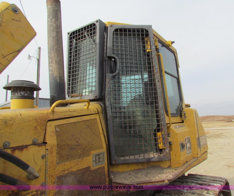 image for item B7035 1998 John Deere 850C dozer