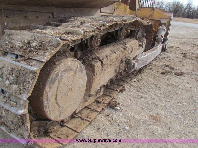 image for item B7035 1998 John Deere 850C dozer