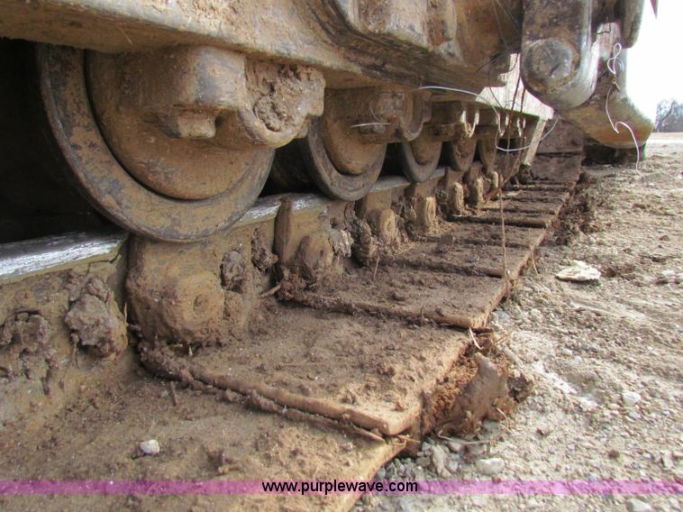 image for item B7035 1998 John Deere 850C dozer