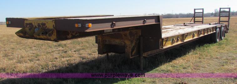image for item B7036 1976 Aztec 30 ton equipment trailer