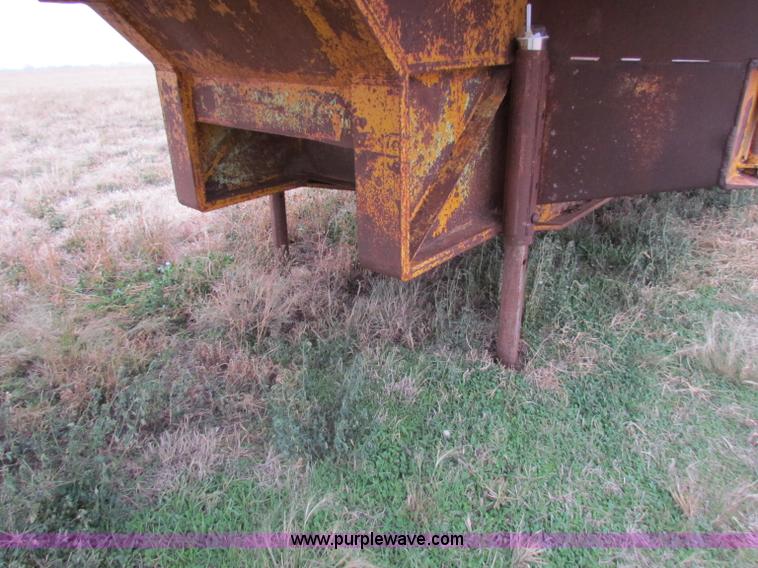 image for item B7036 1976 Aztec 30 ton equipment trailer