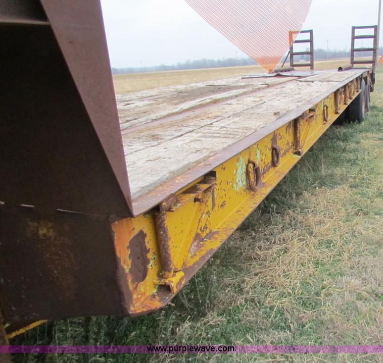 image for item B7036 1976 Aztec 30 ton equipment trailer