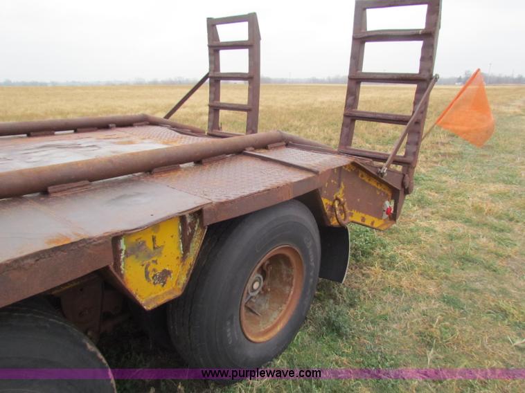 image for item B7036 1976 Aztec 30 ton equipment trailer